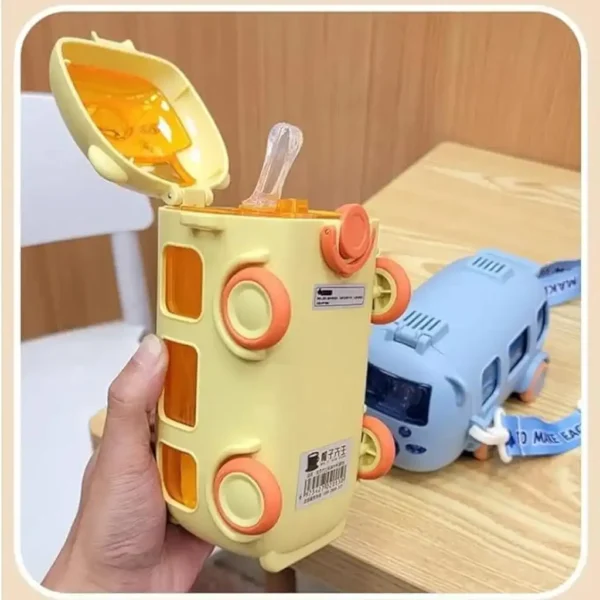 Bus Car Water Bottle with Wheels Leak Proof Lid, Mum Pot for School or Outdoor Fun - 500 ml